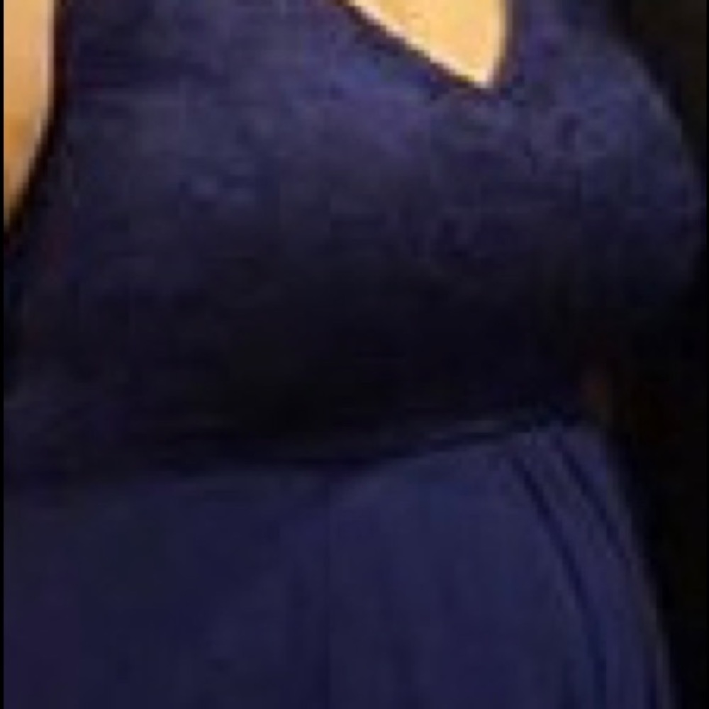 Dress - Picture 7 of 7